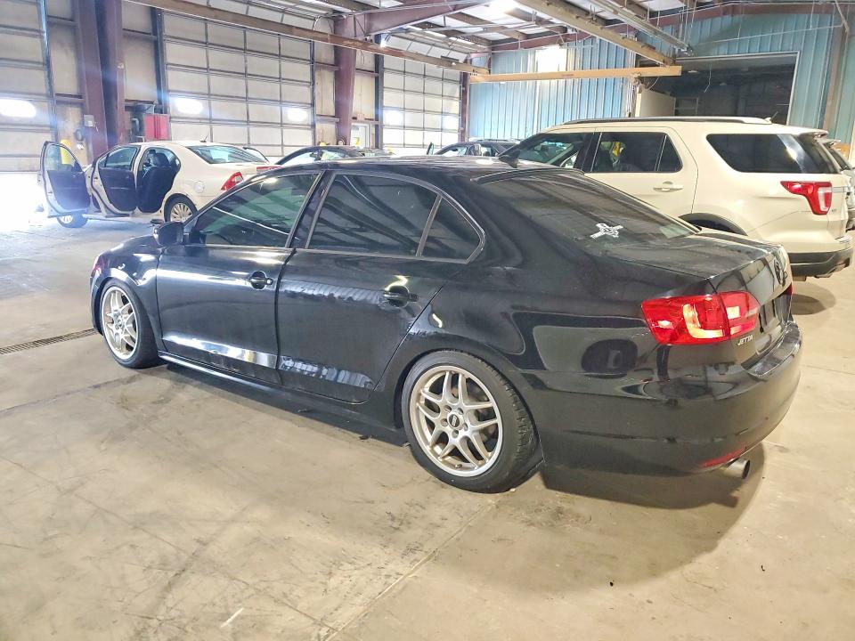 2011 Volkswagen Jetta მანქანა იყიდება აუქციონზე, vin: 3VW3L7AJ4BM112995, აუქციონის ნომერი: 57072686