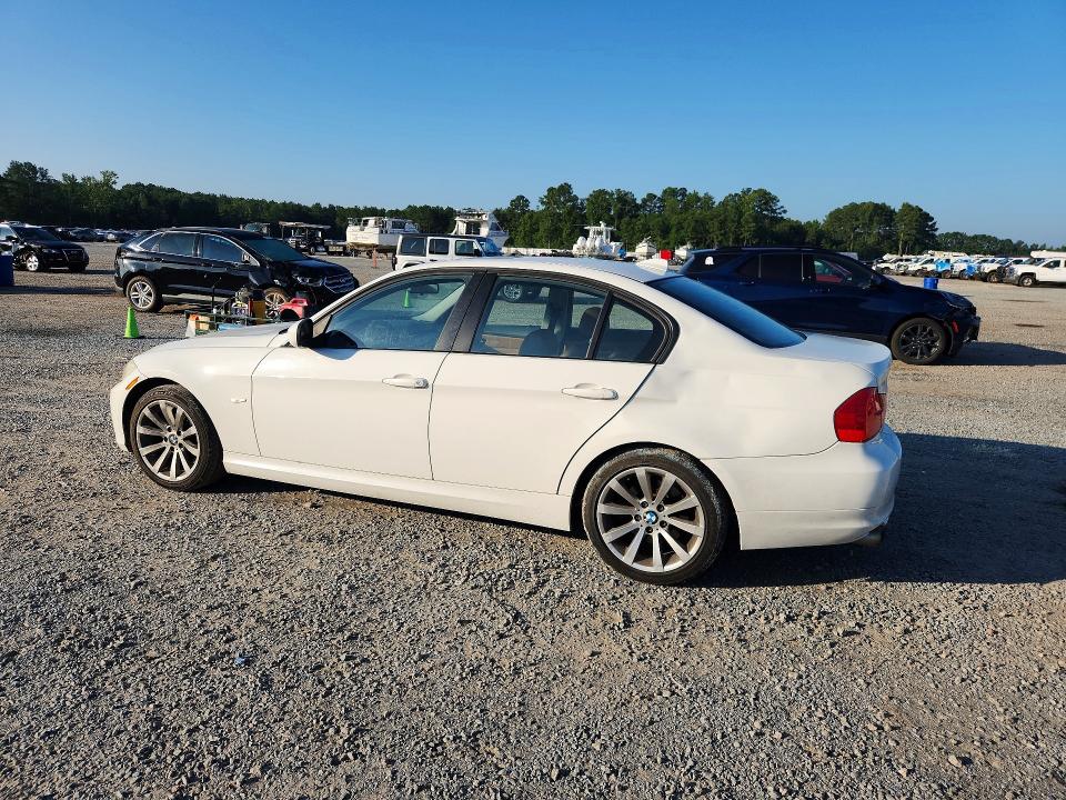 Продажа на аукционе авто 2011 Bmw 328, vin: WBAPH7C53BE850585, номер лота: 61410626