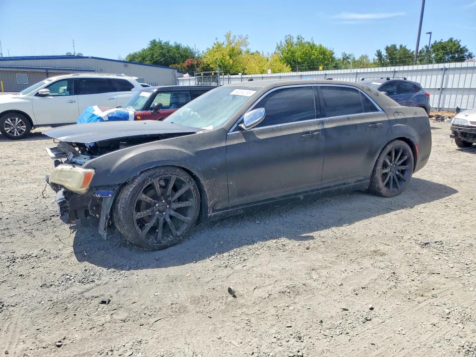 59334186 :رقم المزاد ، 2C3CCAEG5KH659369 vin ، 2019 Chrysler 300 مزاد بيع