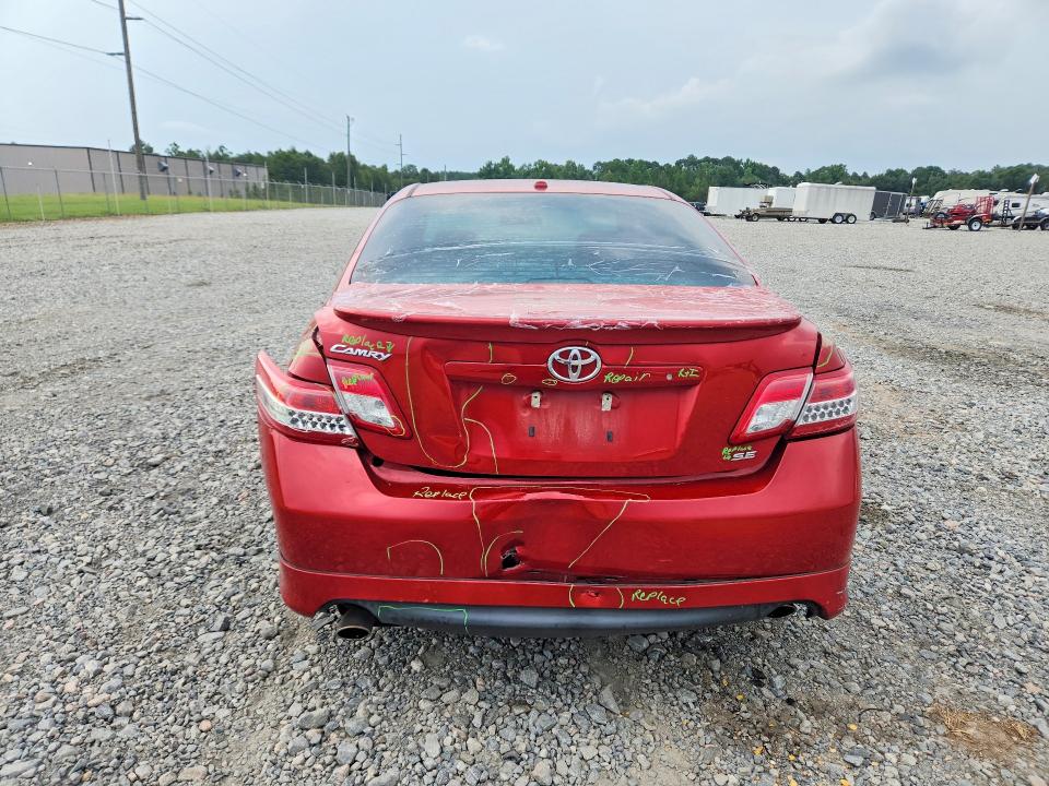 63156556 :رقم المزاد ، 4T1BF3EK5BU121858 vin ، 2011 Toyota Camry مزاد بيع