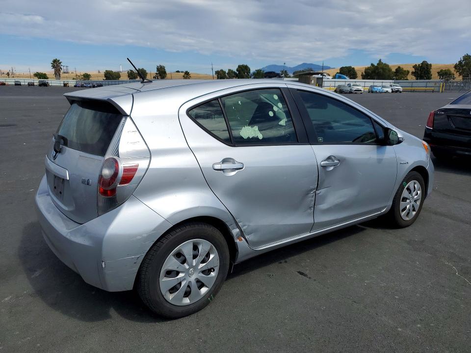 Продаж на аукціоні авто 2014 Toyota Prius C, vin: JTDKDTB39E1571199, номер лоту: 61830966