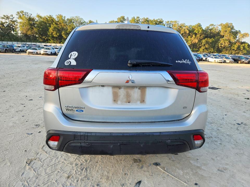 2020 Mitsubishi Outlander მანქანა იყიდება აუქციონზე, vin: JA4AD3A35LZ045254, აუქციონის ნომერი: 62321926