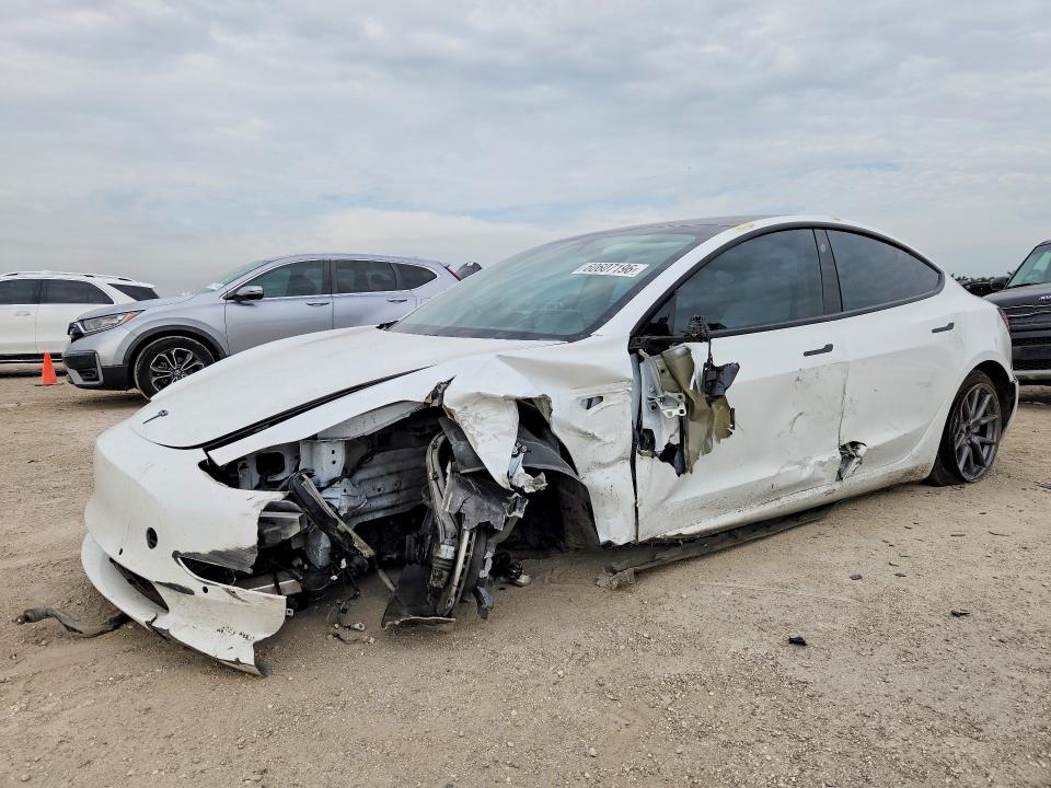 Продаж на аукціоні авто 2021 Tesla Model 3, vin: 5YJ3E1EB8MF856085, номер лоту: 60607196
