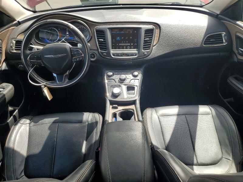 62981956 :رقم المزاد ، 1C3CCCEG7FN551070 vin ، 2015 Chrysler 200 مزاد بيع