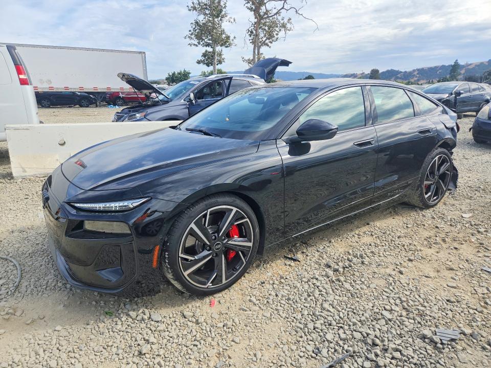 Продаж на аукціоні авто 2025 Audi S6 E-tron, vin: WAU3EAGH0SA020968, номер лоту: 61012866