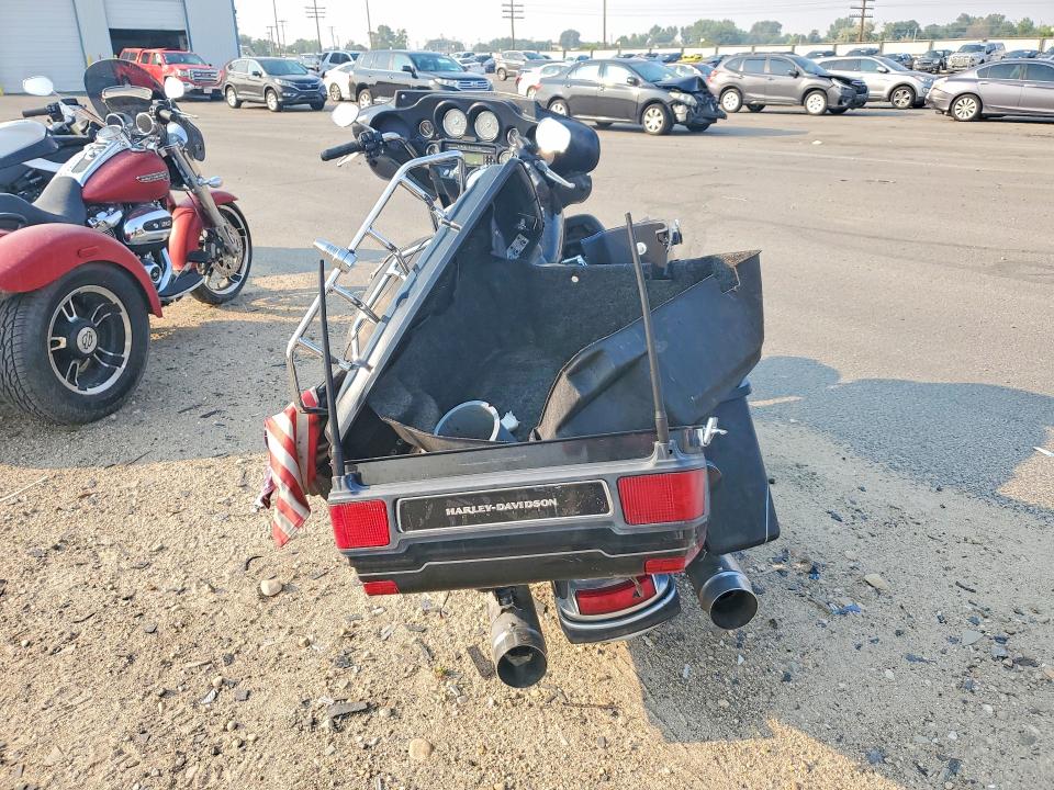 62300206 :رقم المزاد ، 1HD1KEM10DB690453 vin ، 2013 Harley-davidson Flhtk مزاد بيع