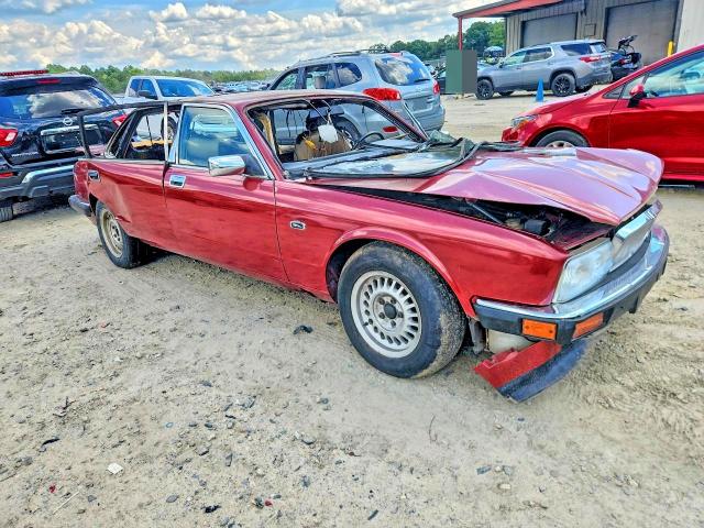 1991 Jaguar Xj6 მანქანა იყიდება აუქციონზე, vin: SAJHY174XMC637736, აუქციონის ნომერი: 58916546