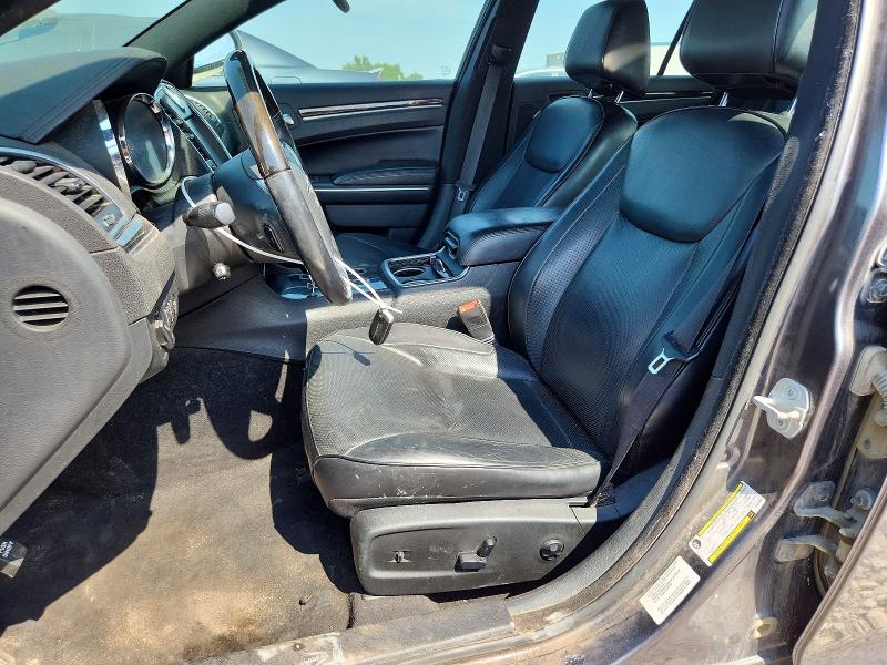2013 Chrysler 300 მანქანა იყიდება აუქციონზე, vin: 2C3CCAKT5DH733054, აუქციონის ნომერი: 61112246