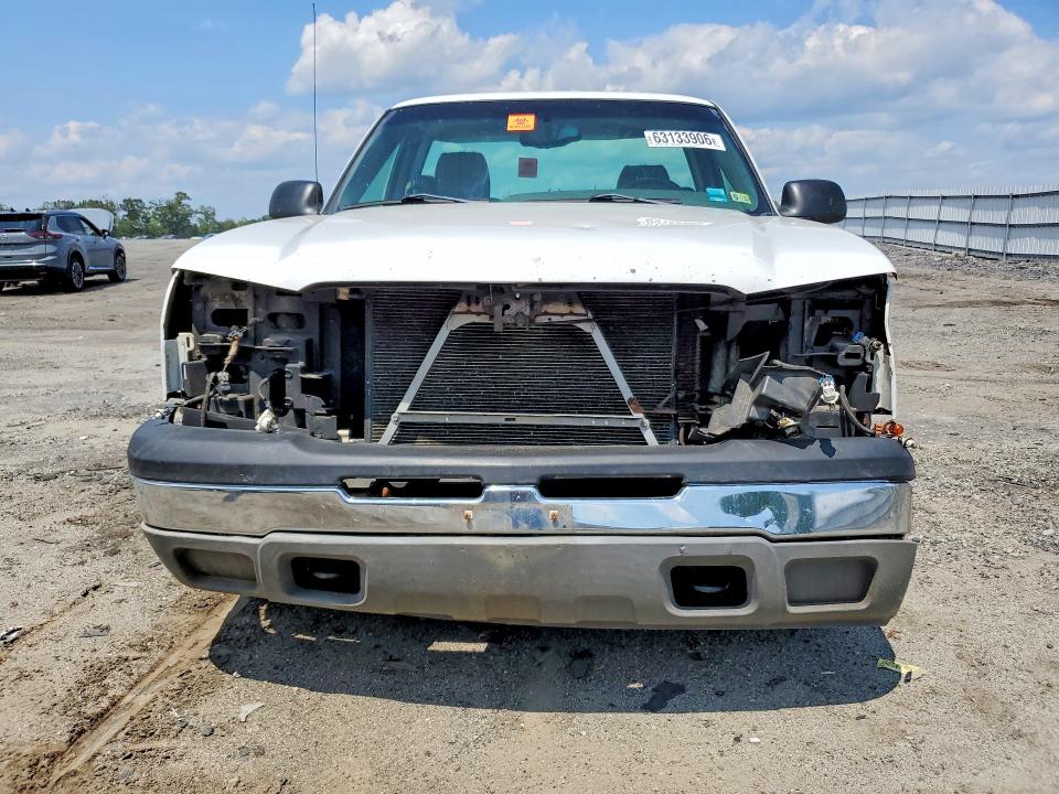 63133906 :رقم المزاد ، 1GCEC14X13Z196542 vin ، 2003 Chevrolet Silverado مزاد بيع