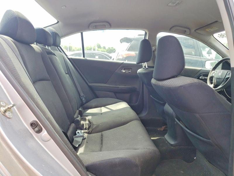 59842196 :رقم المزاد ، 1HGCR2F34HA202590 vin ، 2017 Honda Accord مزاد بيع