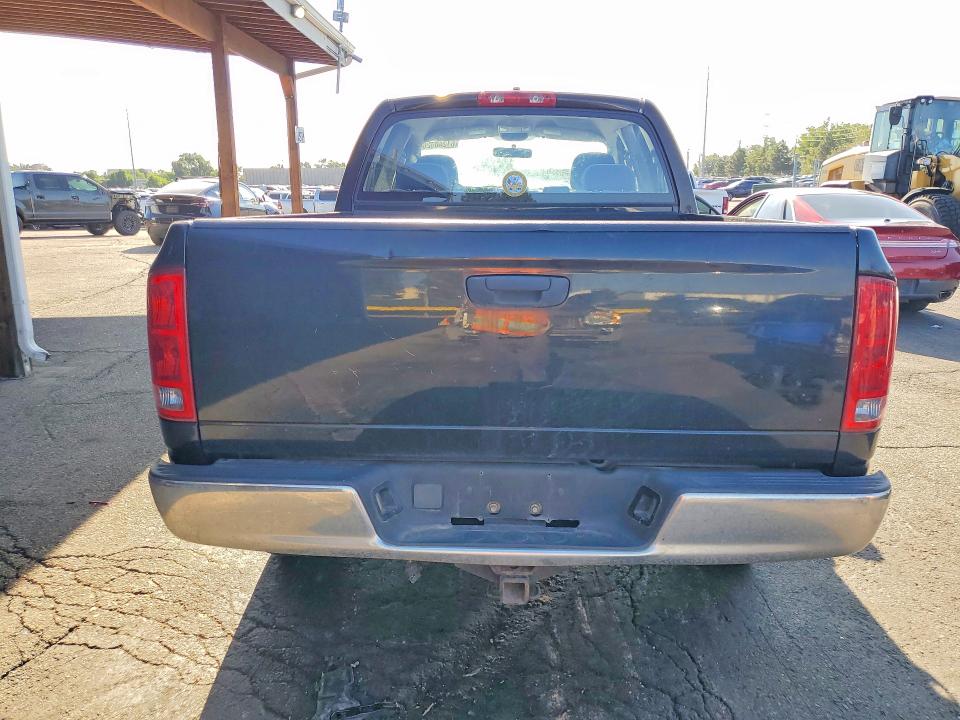 61240526 :رقم المزاد ، 1D7HU18N15S302475 vin ، 2005 Dodge Ram 1500 مزاد بيع