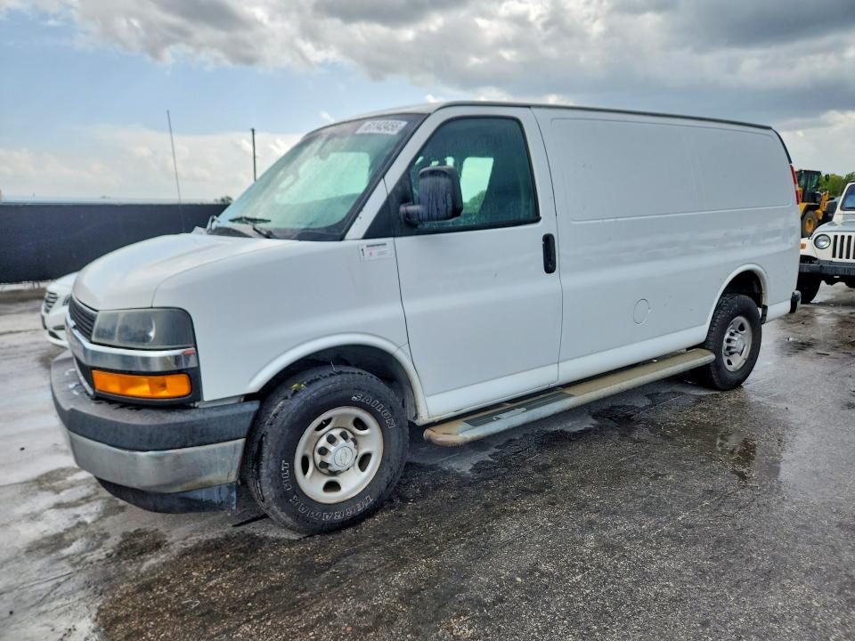 Продаж на аукціоні авто 2027 Chevrolet Express 2500, vin: 1GCWGAFG5J1907578, номер лоту: 61143456