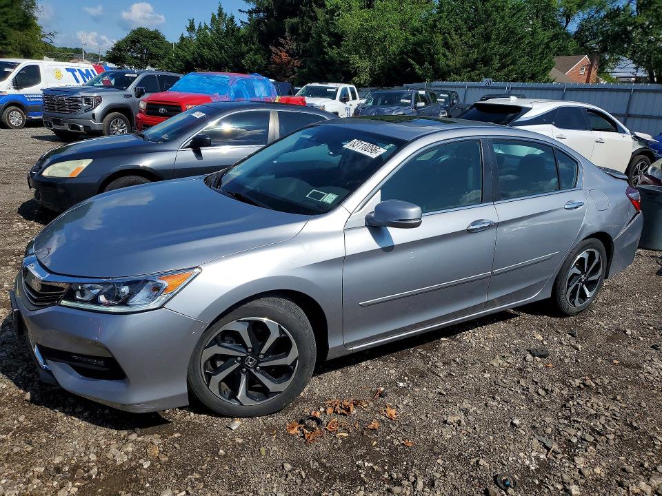 Продажа на аукционе авто 2017 Honda Accord, vin: 1HGCR2F95HA097613, номер лота: 63110096