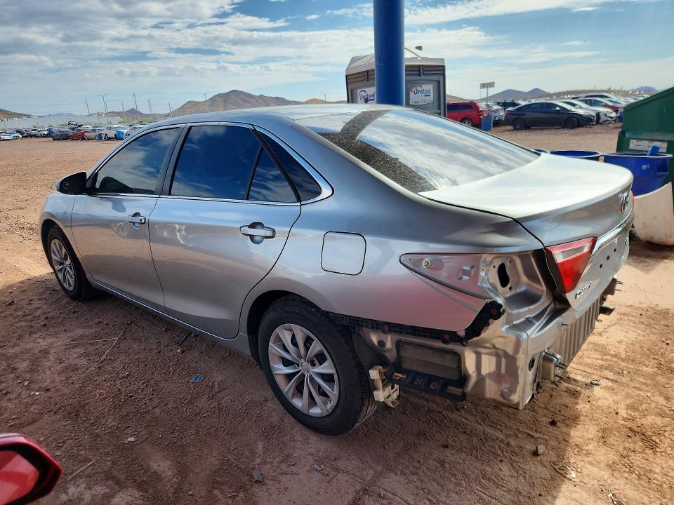 2015 Toyota Camry მანქანა იყიდება აუქციონზე, vin: 4T1BF1FK6FU036813, აუქციონის ნომერი: 60985826