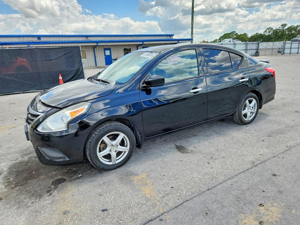 Aukcja sprzedaży 2015 Nissan Versa, vin: 3N1CN7AP5FL887984, numer aukcji: 61988036