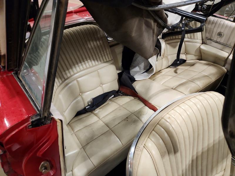 60604586 :رقم المزاد ، 6Y85Q109804 vin ، 1966 Ford T Bird مزاد بيع