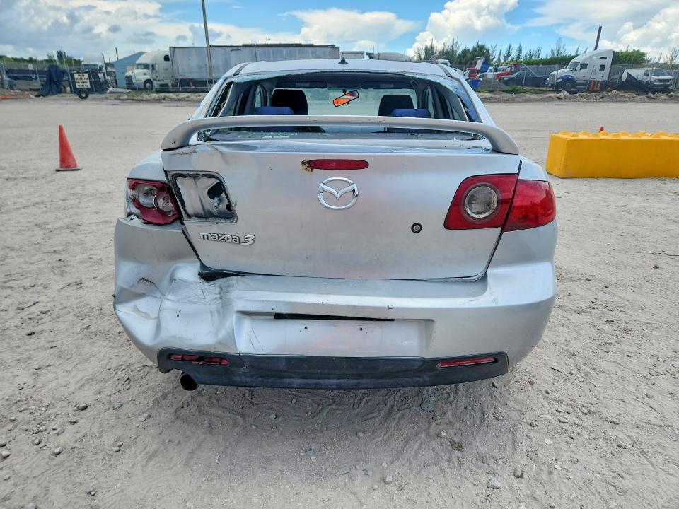 2005 Mazda 3 მანქანა იყიდება აუქციონზე, vin: JM1BK32FX51227204, აუქციონის ნომერი: 59376996