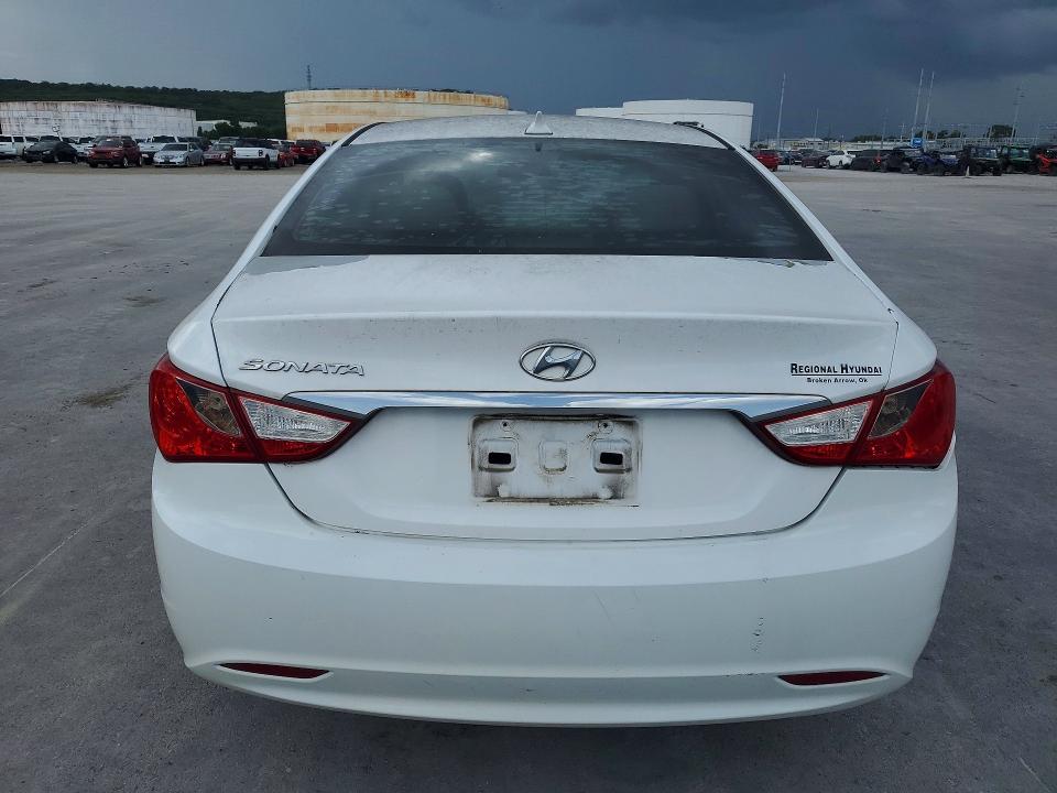 60879036 :رقم المزاد ، 5NPEB4AC6DH747031 vin ، 2013 Hyundai Sonata مزاد بيع