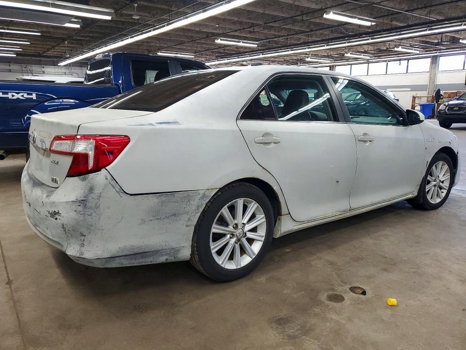 60125656 :رقم المزاد ، 4T1BD1FK8DU075731 vin ، 2013 Toyota Camry Hybrid مزاد بيع