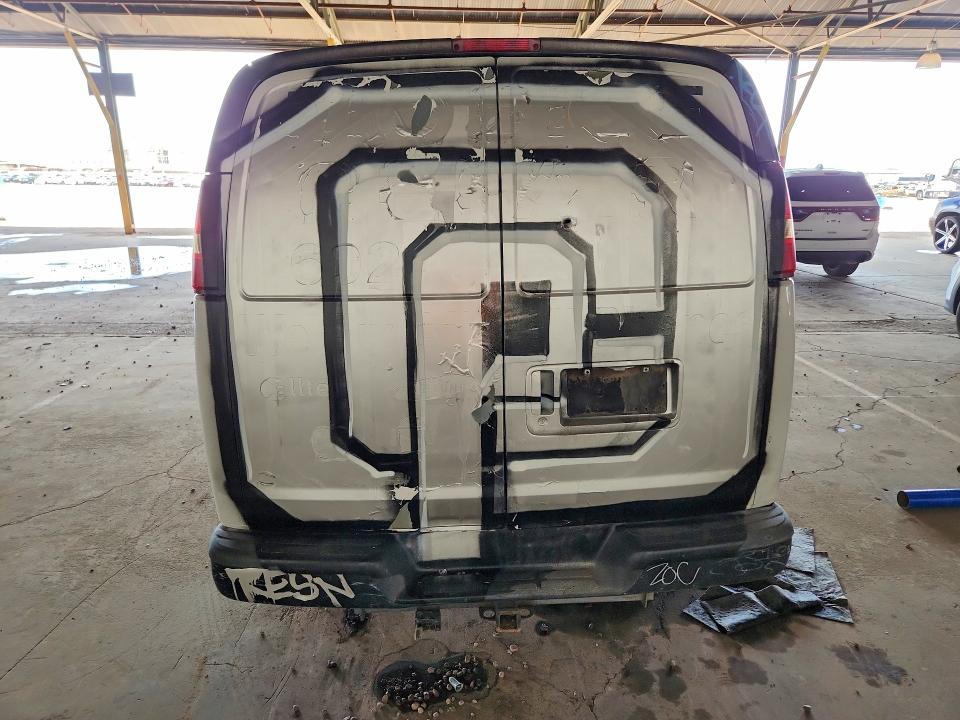 2005 Chevrolet Express მანქანა იყიდება აუქციონზე, vin: 1GCGG25U751153476, აუქციონის ნომერი: 61494066
