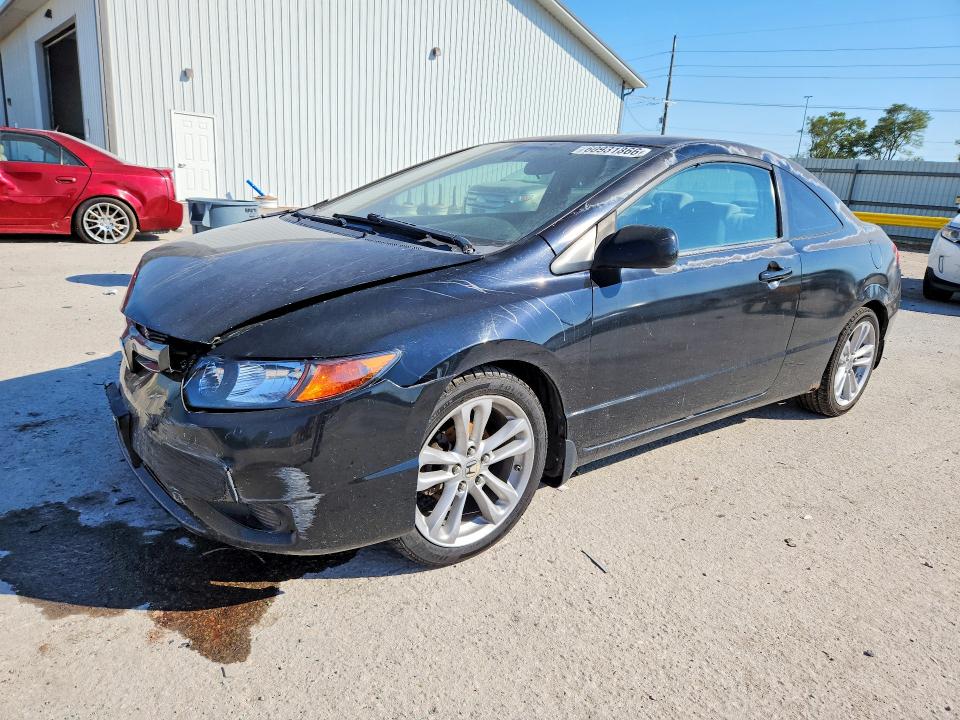Auction sale of the 2008 Honda Civic, vin: 2HGFG126X8H501693, lot number: 60931866