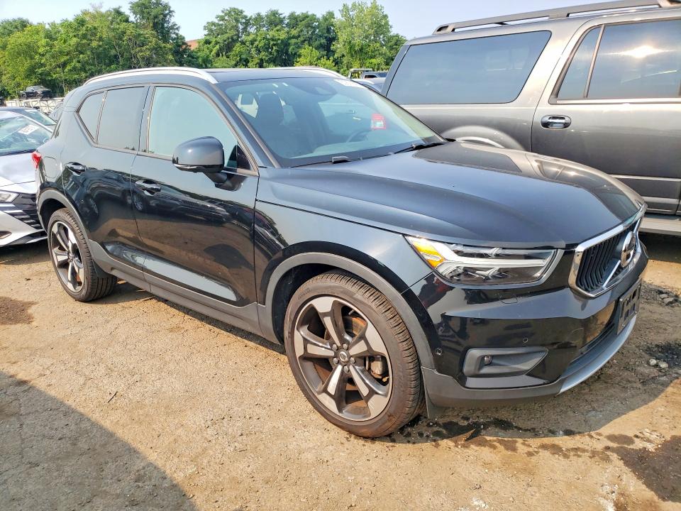2019 Volvo Xc40 მანქანა იყიდება აუქციონზე, vin: YV4162UK3K2113763, აუქციონის ნომერი: 60870596