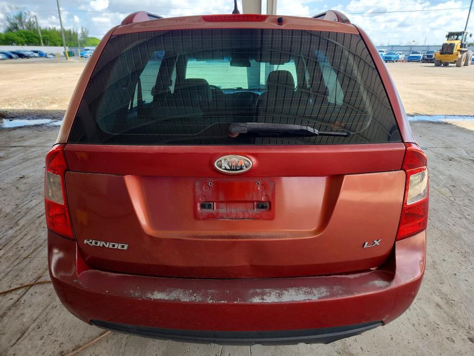 Продаж на аукціоні авто 2007 Kia Rondo, vin: KNAFG525X77052486, номер лоту: 63004016