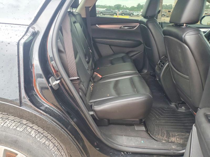 63067756 :رقم المزاد ، 1GYKNBRSXHZ124417 vin ، 2017 Cadillac Xt5 مزاد بيع