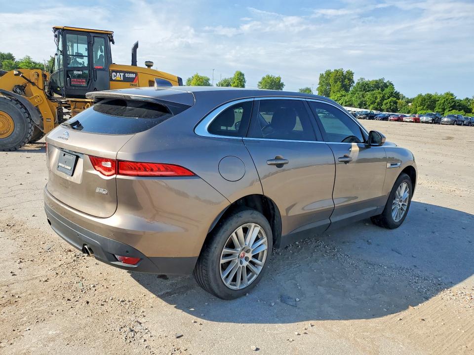 Продаж на аукціоні авто 2017 Jaguar F-pace, vin: SADCK2BV1HA895844, номер лоту: 60592656