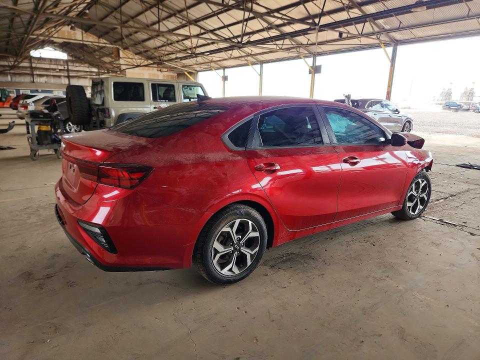 2019 Kia Forte მანქანა იყიდება აუქციონზე, vin: 3KPF24AD5KE076904, აუქციონის ნომერი: 60086986