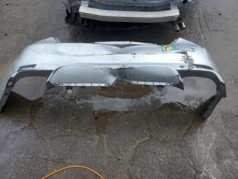 59716546 :رقم المزاد ، 4T1B11HK1JU094784 vin ، 2018 Toyota Camry مزاد بيع