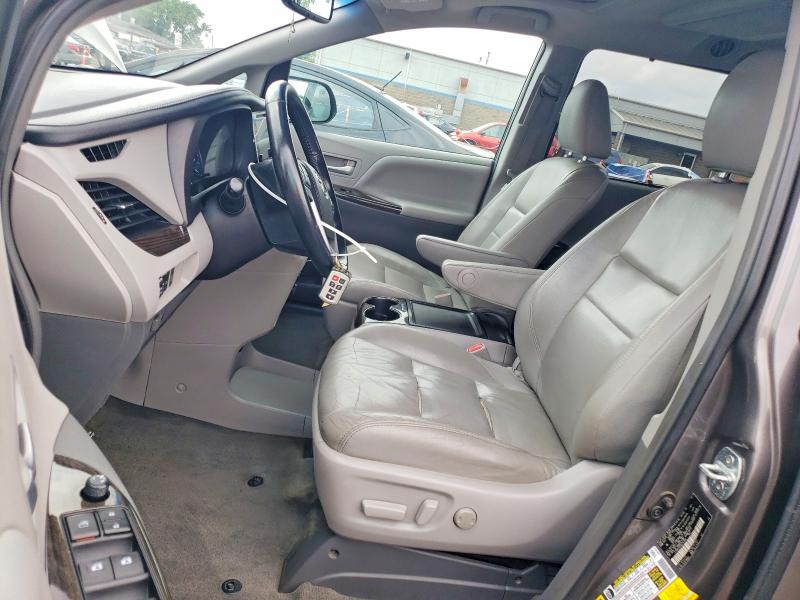 62468466 :رقم المزاد ، 5TDDK3DC6GS143494 vin ، 2016 Toyota Sienna مزاد بيع