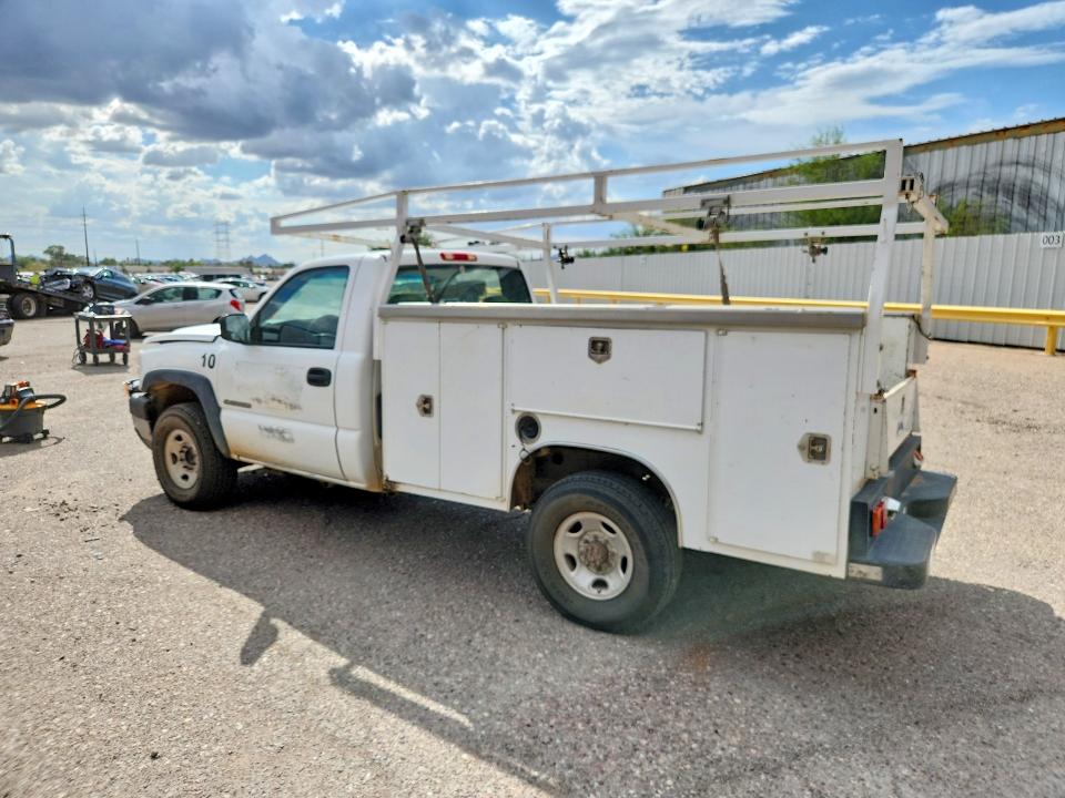 2006 Chevrolet Silverado მანქანა იყიდება აუქციონზე, vin: 1GBHC24U36E106963, აუქციონის ნომერი: 61544986
