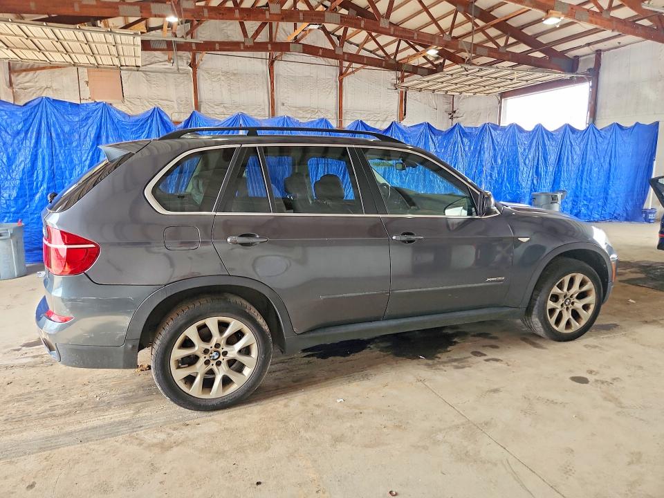 Продажа на аукционе авто 2013 Bmw X5, vin: 5UXZV4C52D0B23149, номер лота: 61783946