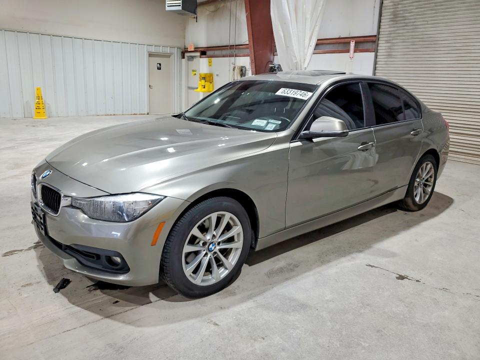 2017 Bmw 320 მანქანა იყიდება აუქციონზე, vin: WBA8E5G35HNU43404, აუქციონის ნომერი: 63319746