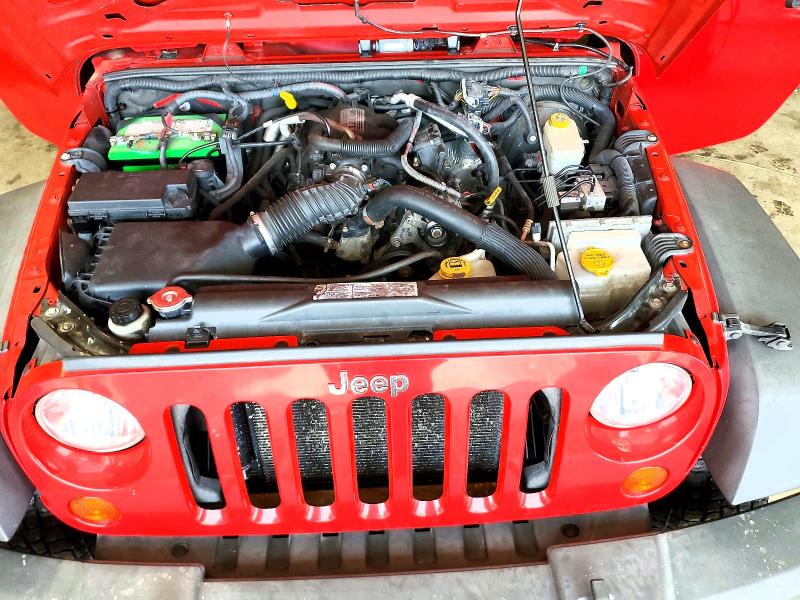 60806376 :رقم المزاد ، 1J4BA3H18BL537327 vin ، 2011 Jeep Wrangler Unlimited مزاد بيع