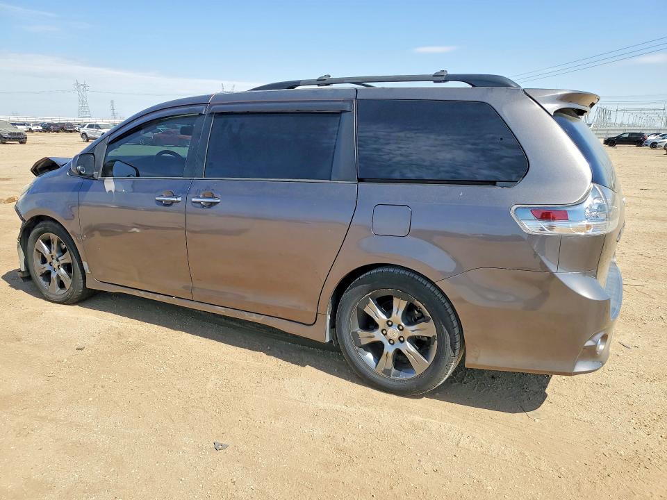 Продажа на аукционе авто 2015 Toyota Sienna, vin: 5TDXK3DC0FS681135, номер лота: 60886766