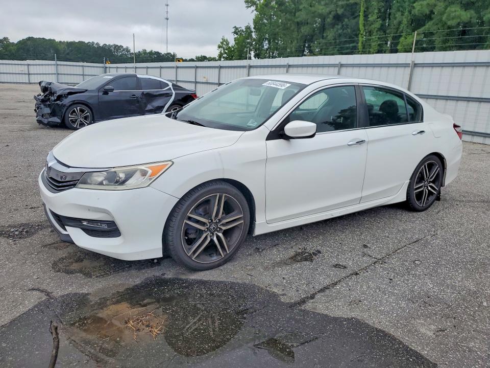 2017 Honda Accord მანქანა იყიდება აუქციონზე, vin: 1HGCR2F54HA073526, აუქციონის ნომერი: 60844596