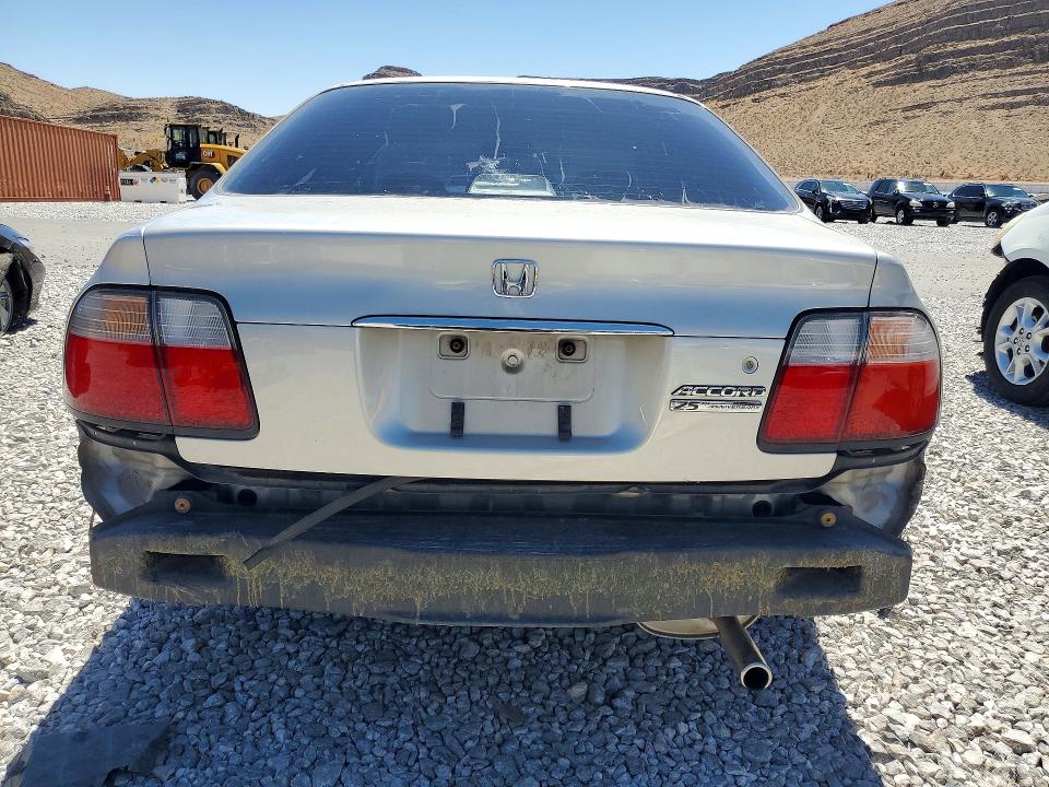 Продажа на аукционе авто 1996 Honda Accord, vin: 1HGCD5686TA089908, номер лота: 73341935