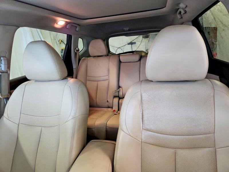 61576546 :رقم المزاد ، 5N1AT2MVXFC900291 vin ، 2015 Nissan Rogue مزاد بيع