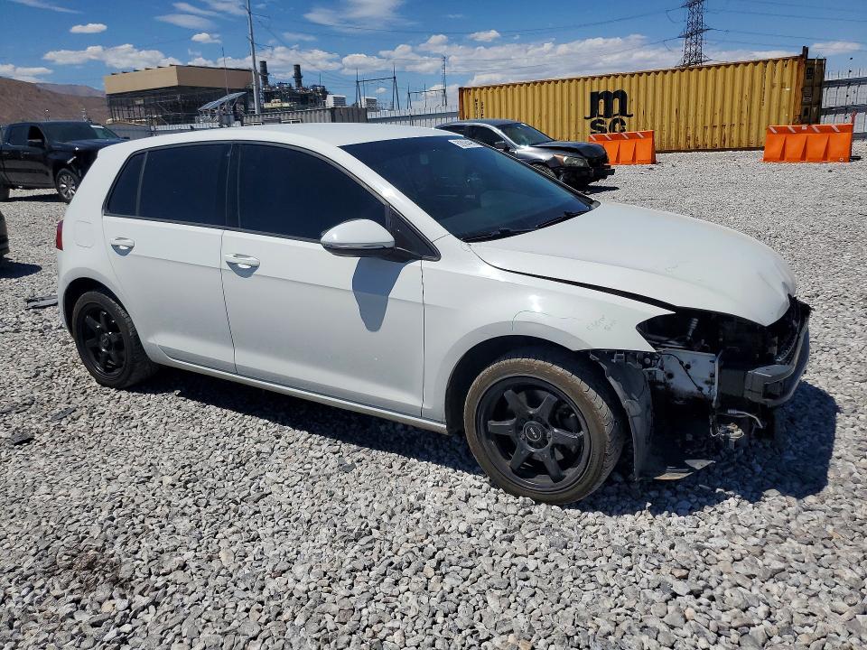 62094496 :رقم المزاد ، 3VW117AU6GM039515 vin ، 2016 Volkswagen Golf مزاد بيع