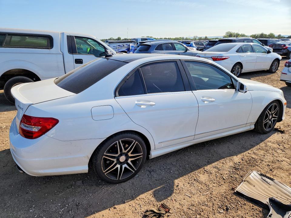 61958876 :رقم المزاد ، WDDGF8AB0DR253077 vin ، 2013 Mercedes-benz C مزاد بيع