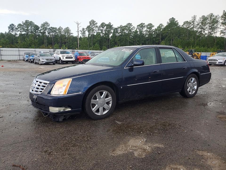 Auction sale of the 2006 Cadillac Dts, vin: 1G6KD57Y76U149628, lot number: 61541236