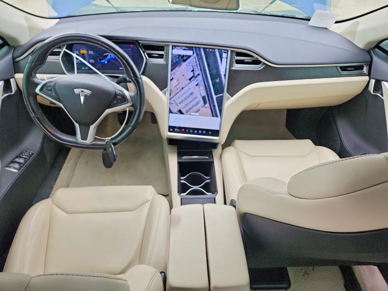59712776 :رقم المزاد ، 5YJSA1E24HF223290 vin ، 2017 Tesla Model S مزاد بيع