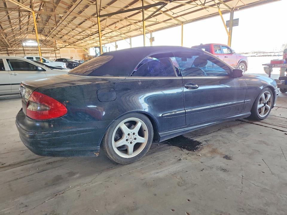 59153016 :رقم المزاد ، WDBTK76G44T031677 vin ، 2004 Mercedes-benz Clk مزاد بيع