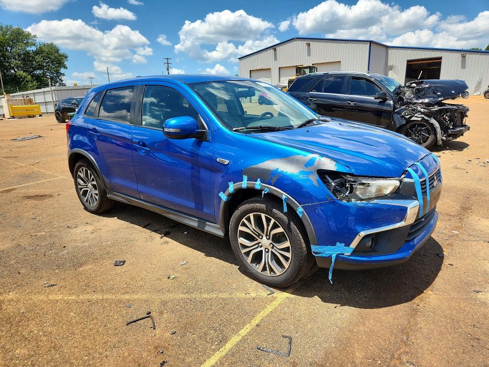 61060076 :رقم المزاد ، JA4AP3AW1HZ043056 vin ، 2017 Mitsubishi Outlander Sport مزاد بيع