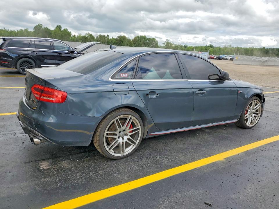 Продажа на аукционе авто 2011 Audi S4, vin: WAUFGCFL8BA102570, номер лота: 59112936