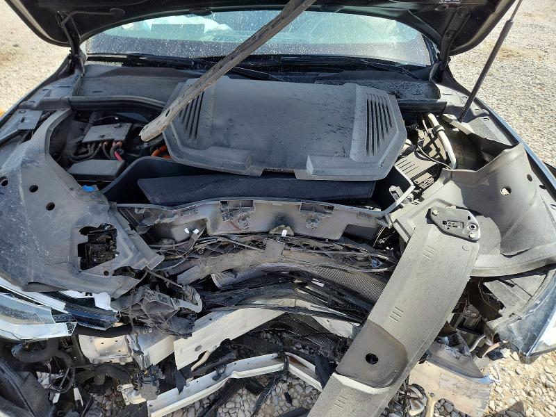60077326 :رقم المزاد ، WA1LAAGE5NB028707 vin ، 2022 Audi E-tron مزاد بيع