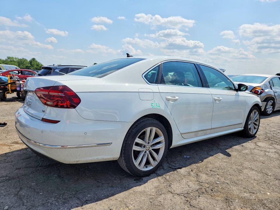 Aukcja sprzedaży 2018 Volkswagen Passat, vin: 1VWCA7A30JC010908, numer aukcji: 60656296