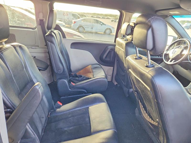 61209216 :رقم المزاد ، 2C4RDGCG9HR677191 vin ، 2017 Dodge Grand Caravan مزاد بيع